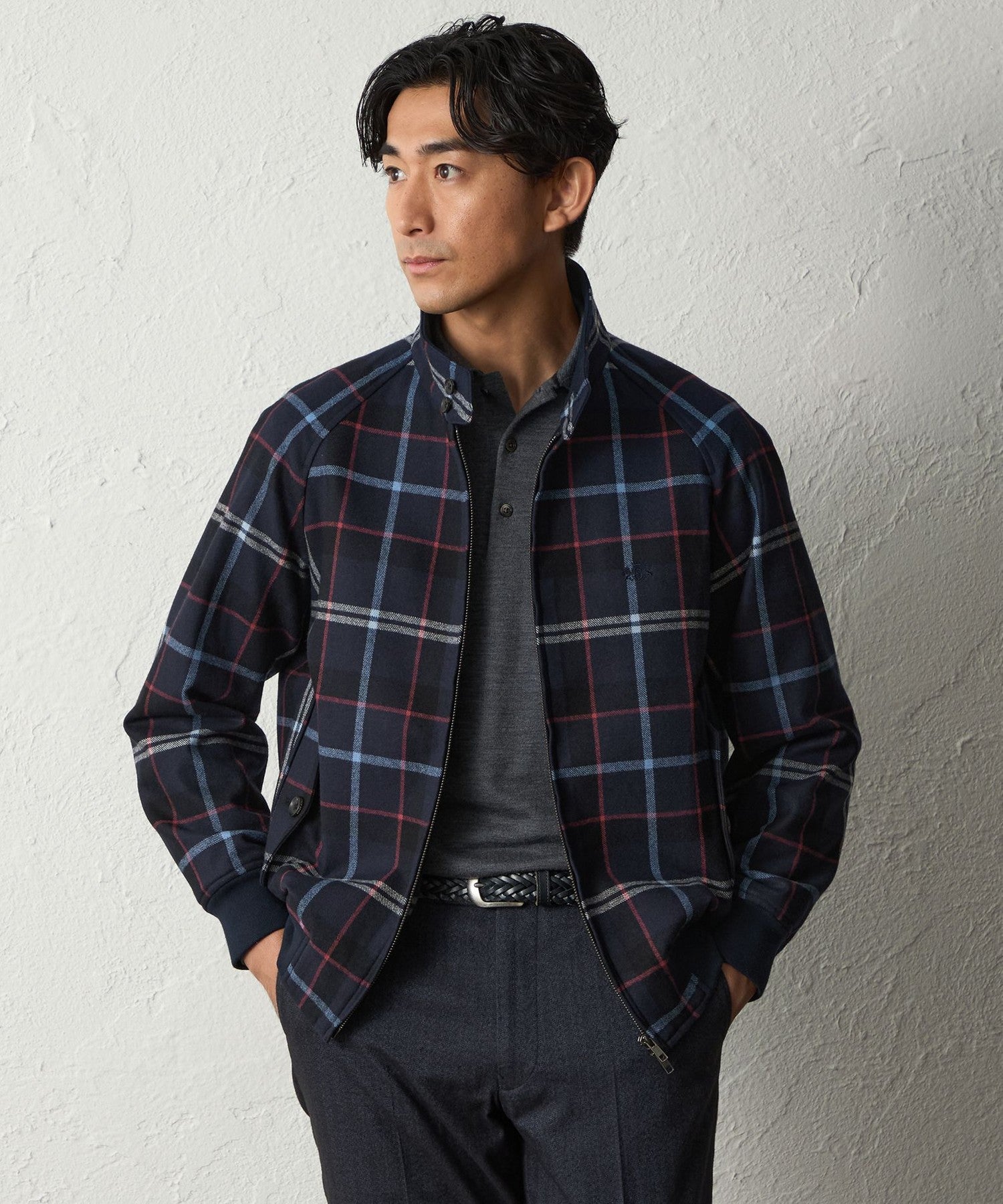 【極美品】バーバリーズ ハリントンジャケット ウール ノバチェック ネイビー M 極美品】バーバリーズ ハリントンジャケット ウール ノバ