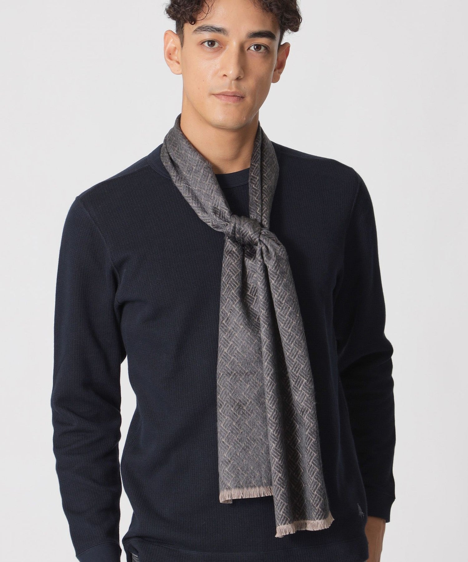 シルクスフレストール/パケ柄(マフラー・ストール・スカーフ)｜Paul