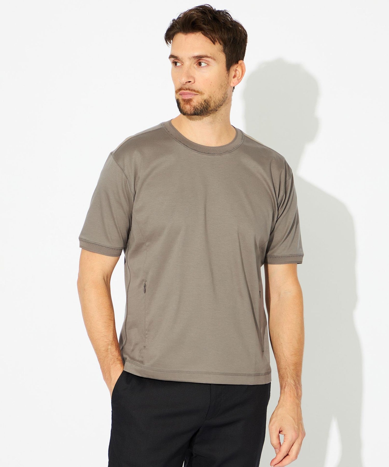 ギアポケットTシャツ(トップス)｜EPOCA UOMO(エポカ ウォモ)の