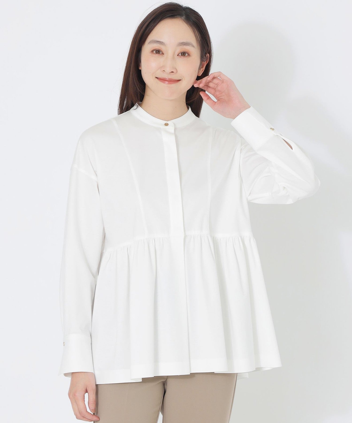 新品未使用　gasa ブラウス　白 DRESOPHY】シルキースムースブラウス(トップス)｜S.ESSENTIALS(エス