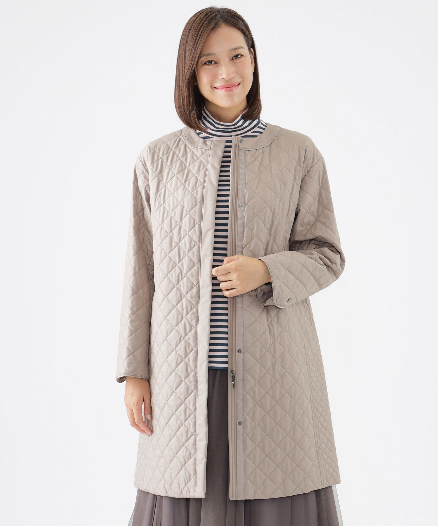 【23区】キルティング　タフタ　ノーカラーコート ロング　ブラック　38 23区】キルティング タフタ ノーカラーコート ロング ブラック 38