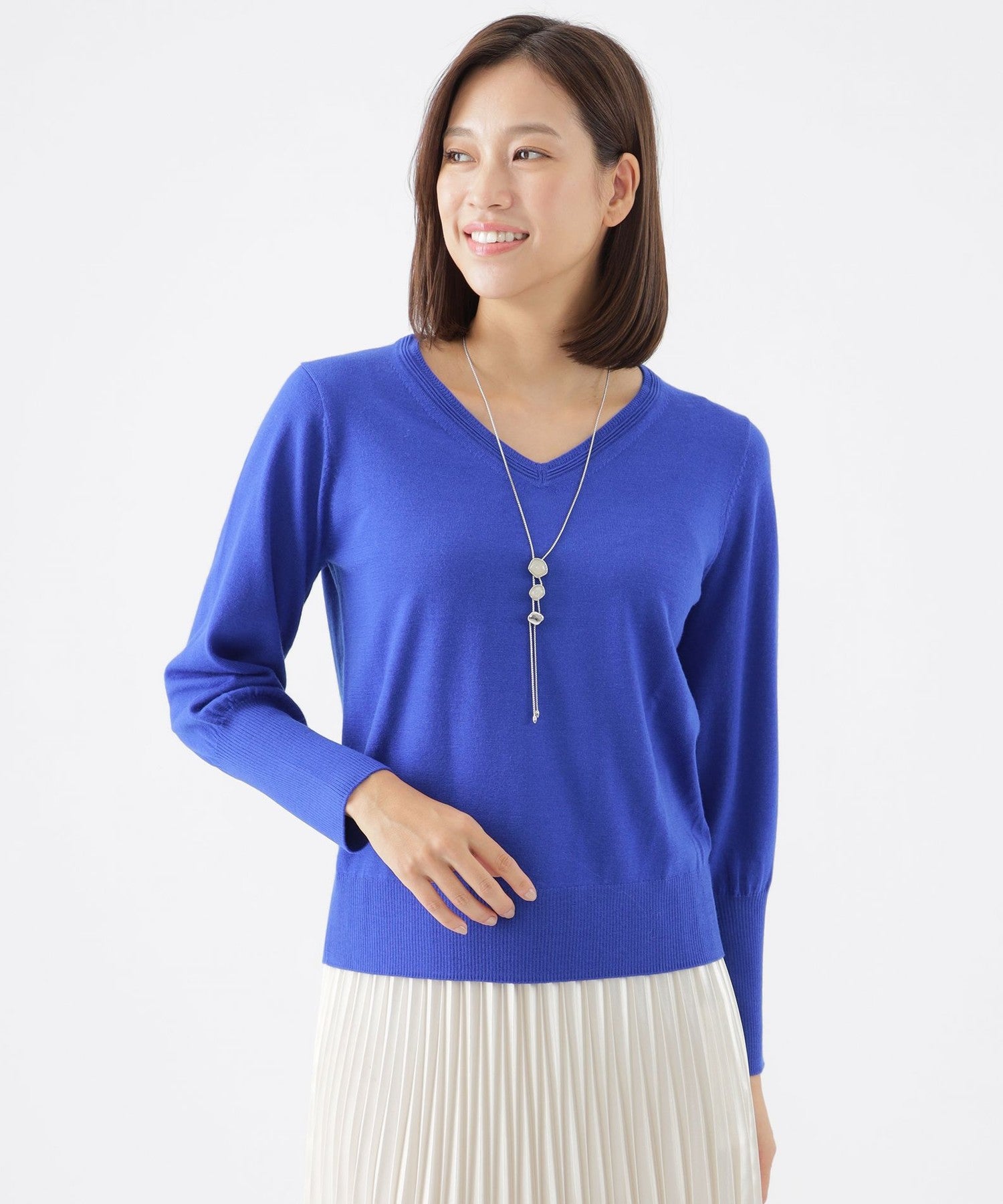 ★未使用タグ付★ ファインウールライト クルーネックプルオーバー ウォッシャブル】エクストラファインウールVネックプルオーバーニット