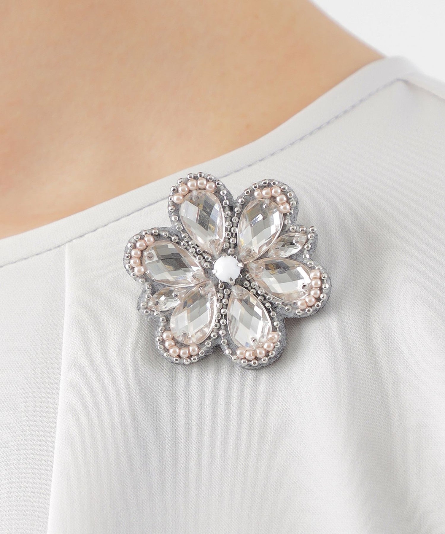 フェルトブローチ(小物・雑貨)｜TRANS WORK(トランスワーク)の