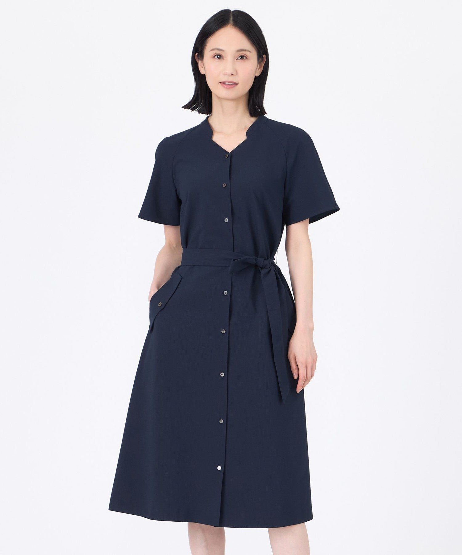 【イッサ】Vネック UK6 ブラック ピンク リボン シルク混 サイドファスナー L】【ウォッシャブル】【吸水速乾】クールマックスサッカーワンピース