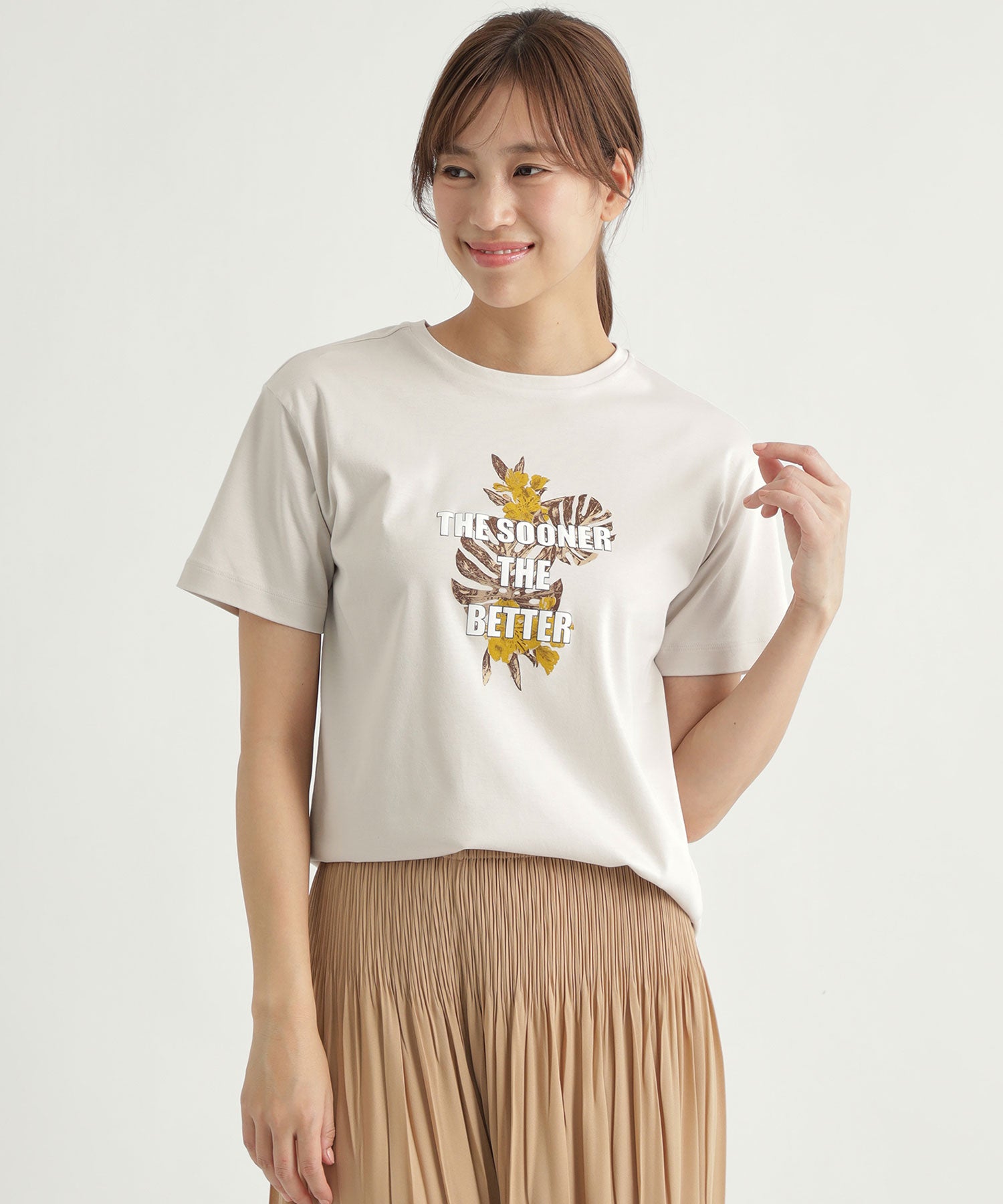 L】【ウォッシャブル】スーピマコットンスムースプリントTシャツ