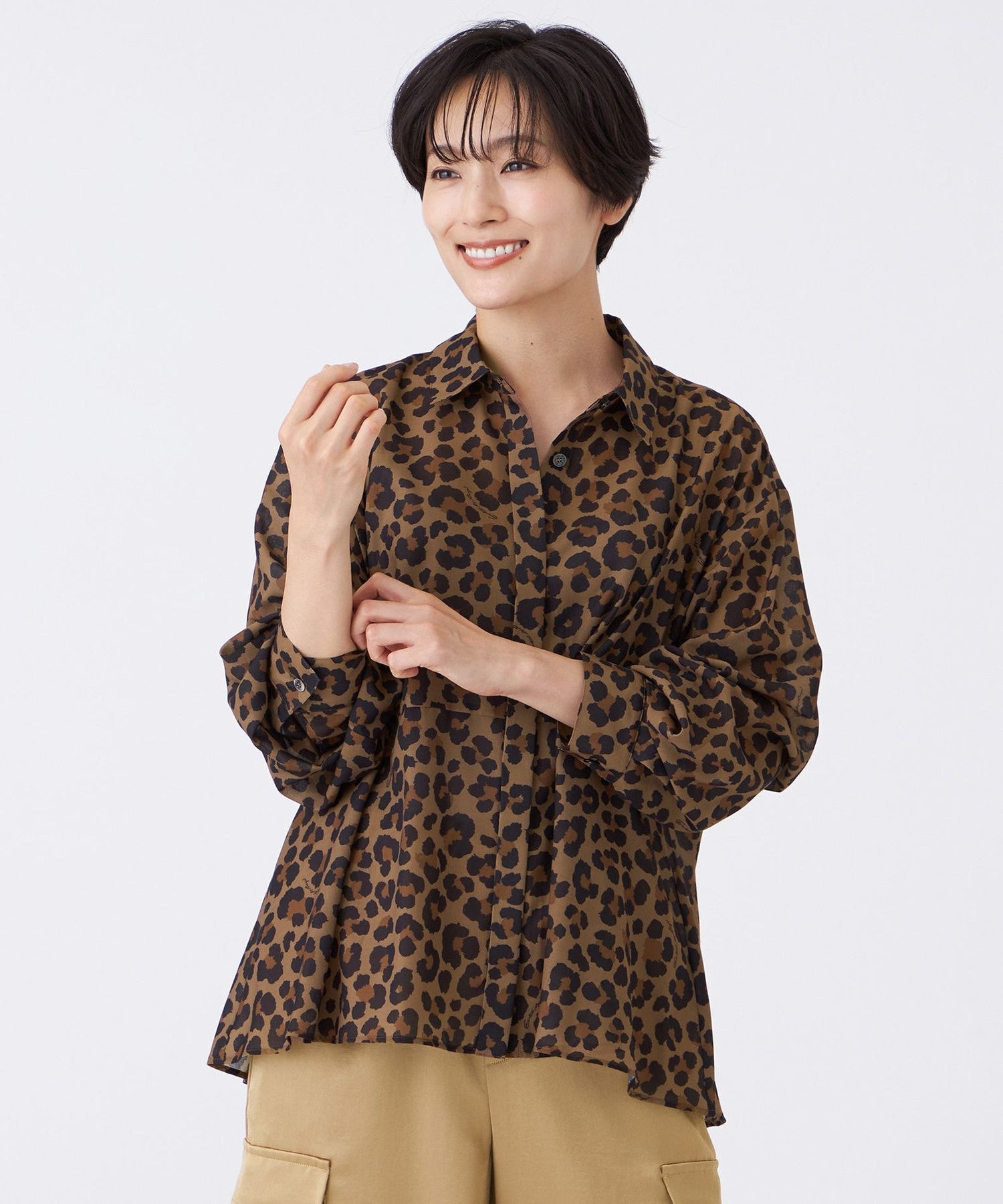 接触冷感】【マシンウォッシャブル】パンサープリントペプラムシャツ