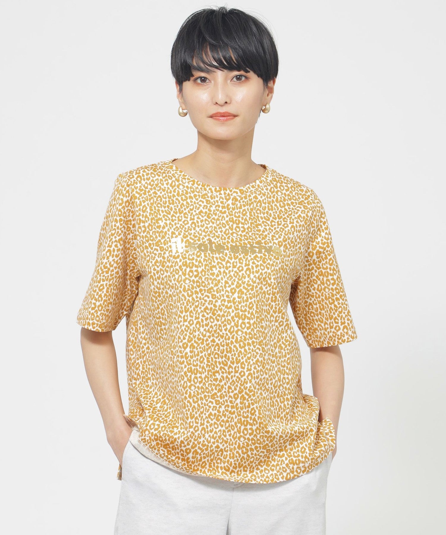 L】【ウォッシャブル】パンサーロゴプリントプルオーバーカットソー