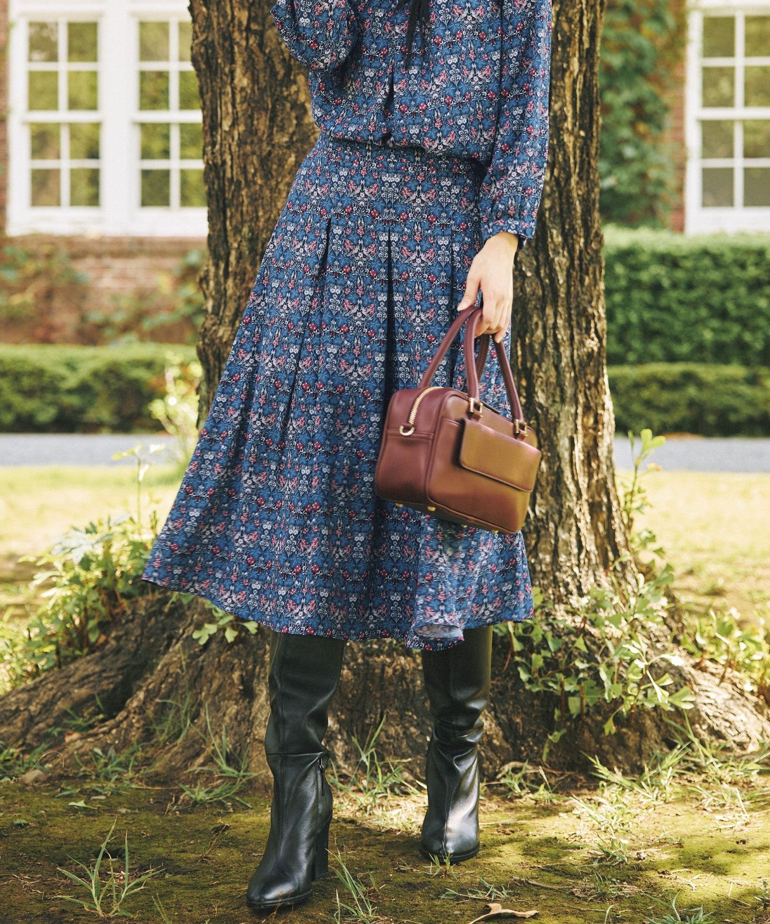 ぞぞ※値下げ交渉可。プロフ必読  Camellia Berry ジャンスカ LIBERTY】Vine Thief バックサテンジョーゼットスカート(スカート