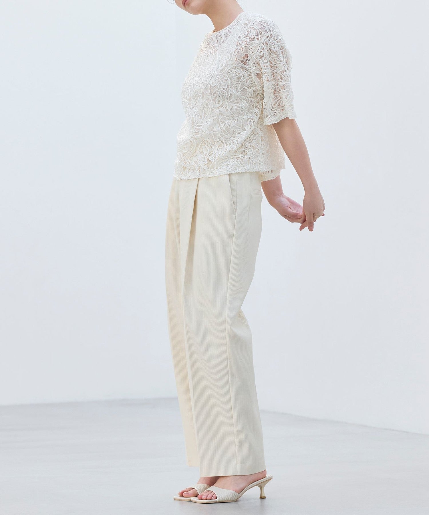 2271-W1R0550602__E,02,