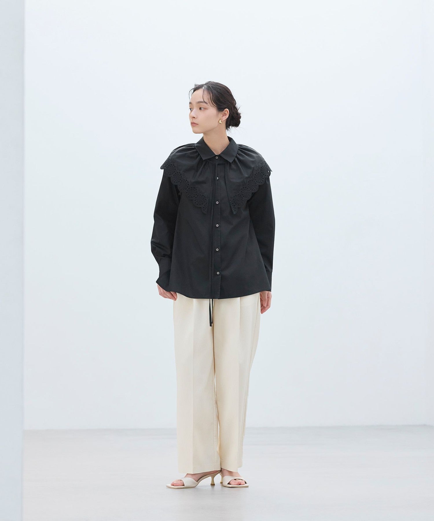 2271-W1R0550602__F,02,