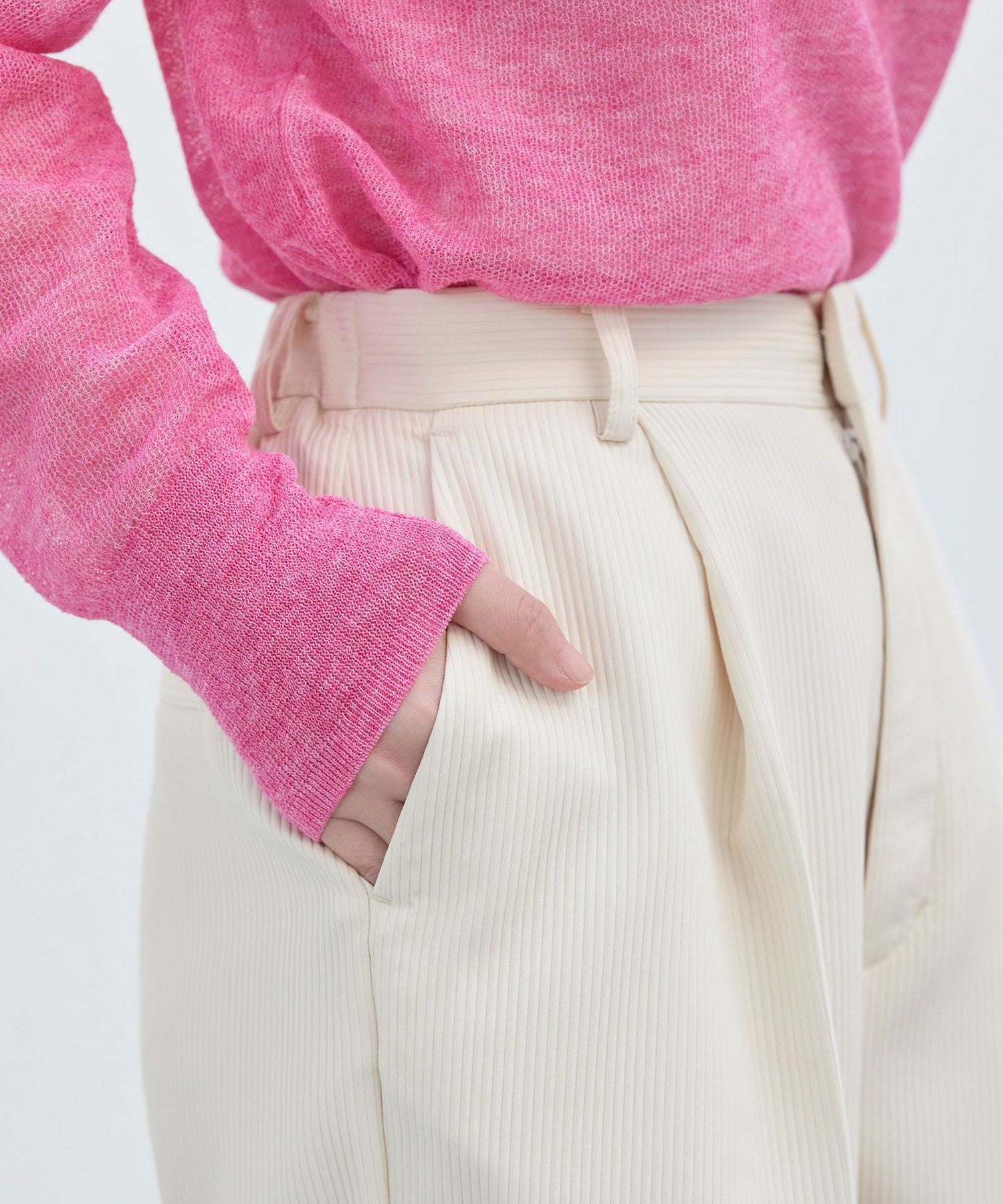 2271-W1R0550602__Q,02,