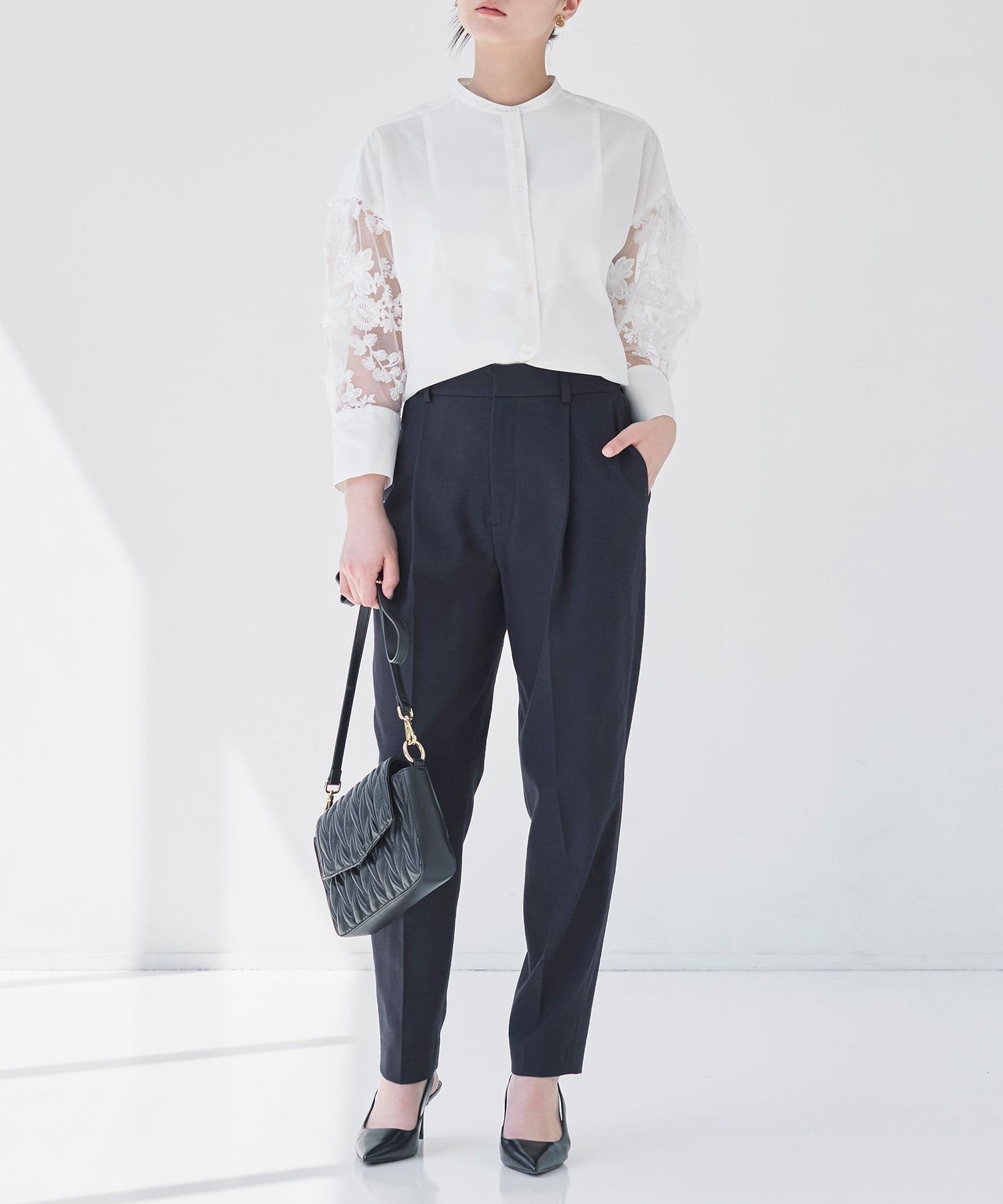 2271-W1R0652202__F,02,