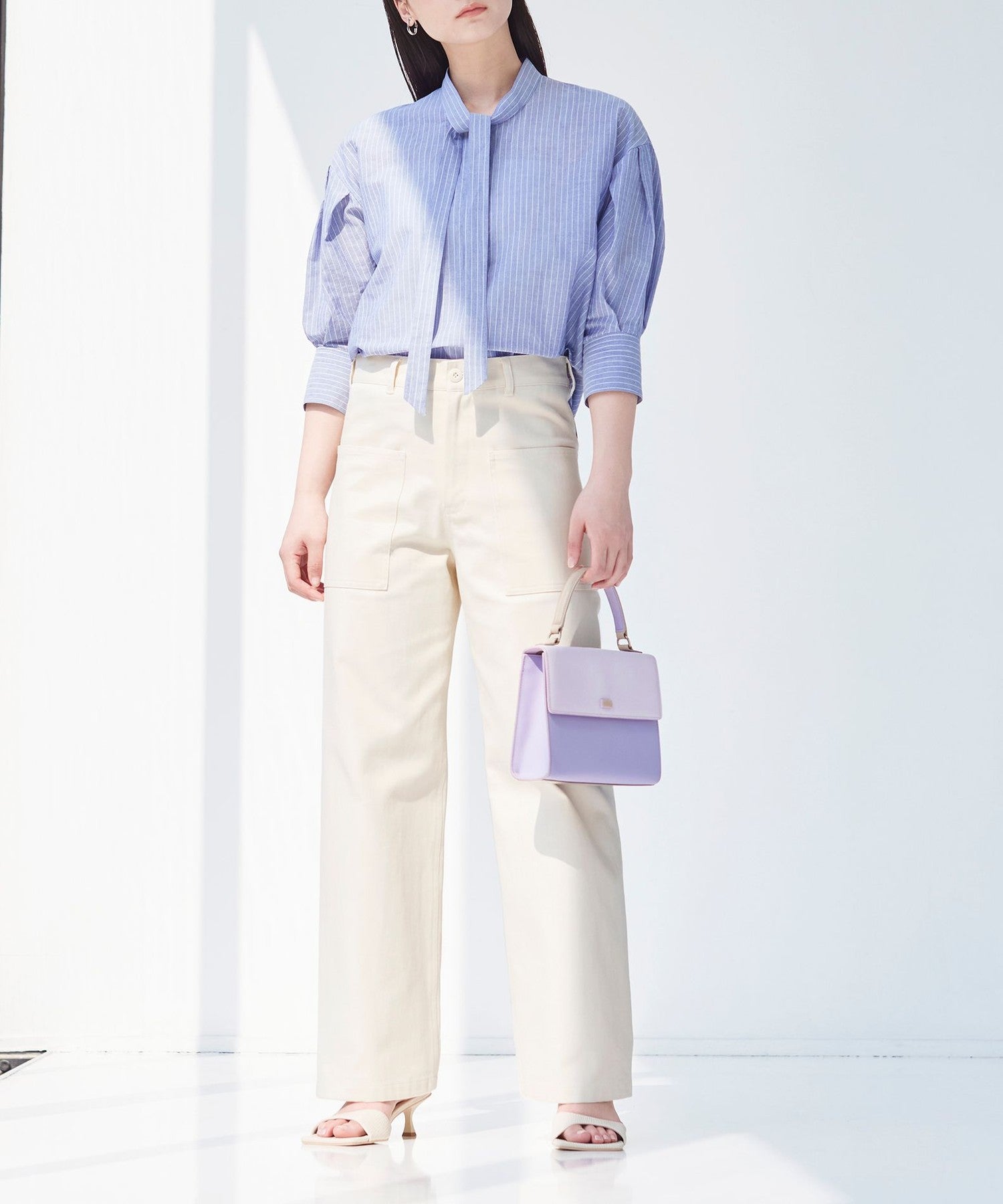 2271-W1R0853524__C,24,