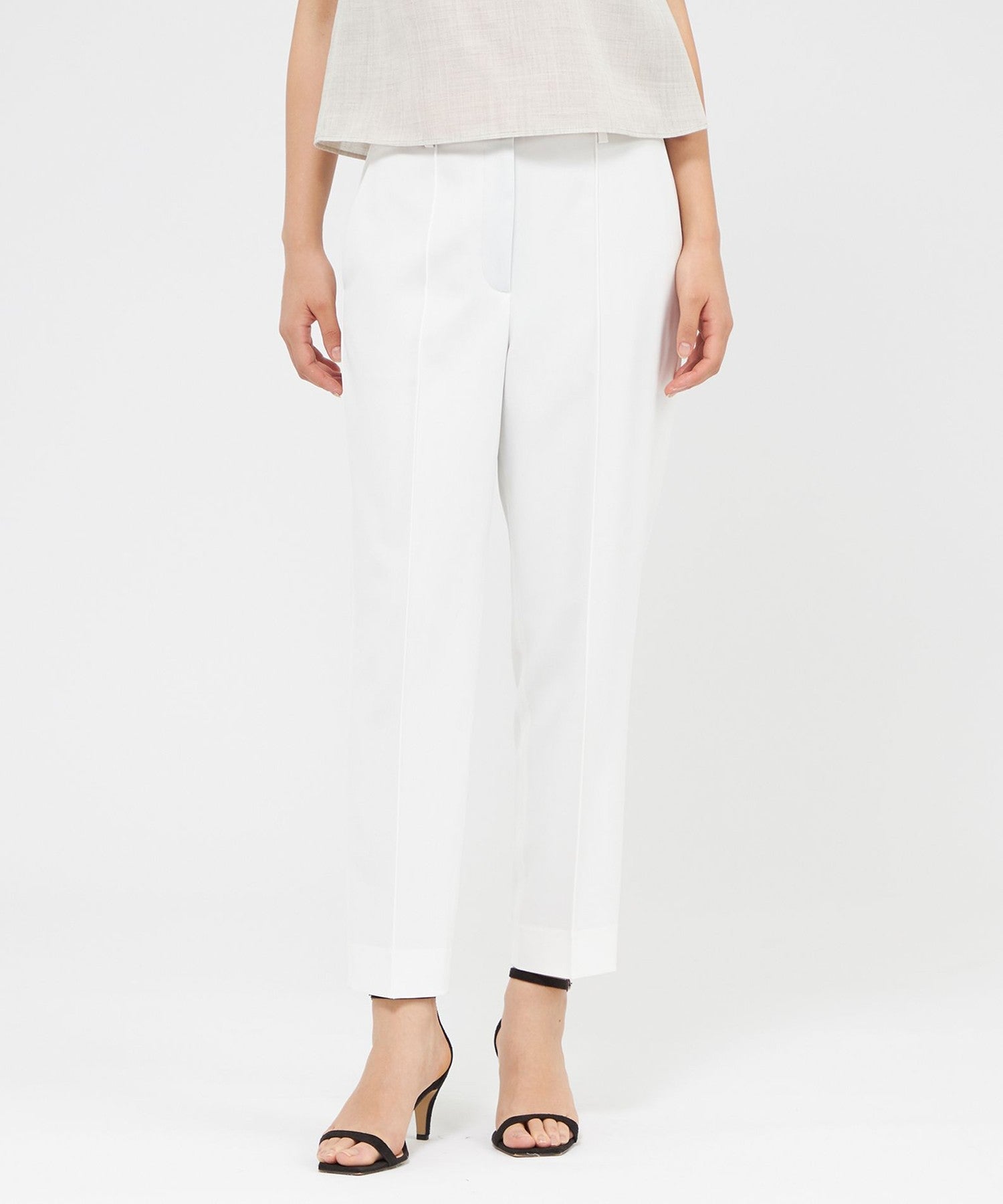 【新品 未使用】エポカ パンツスーツ theo dore (セオドール) ウォッシャブル ノーカラー シングル パンツ