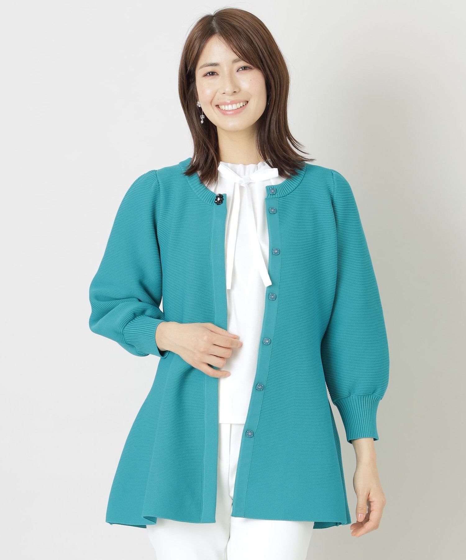 トゥービーシックカーディガン