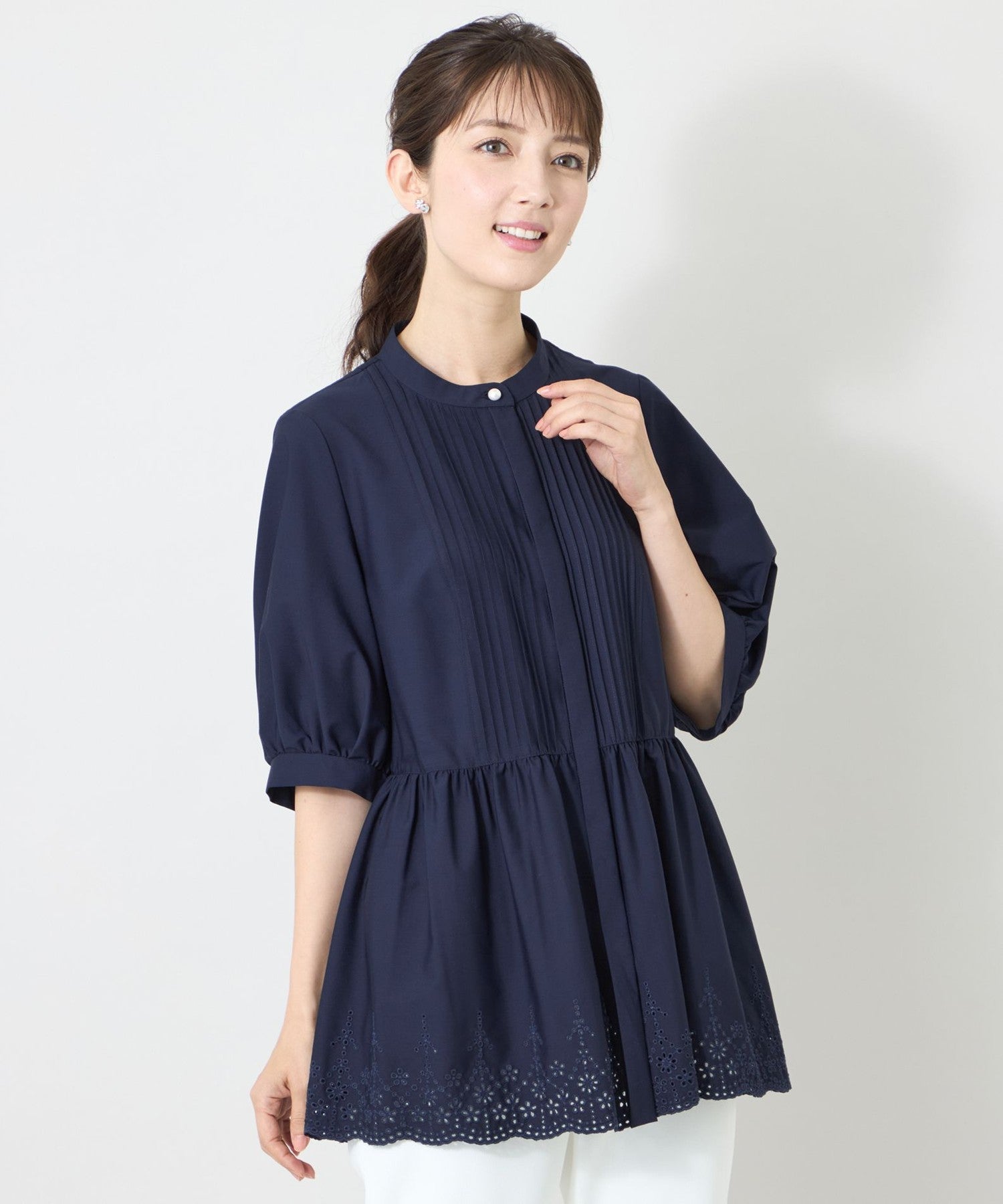 エンブロイダリーヘム チュニックブラウス(トップス)｜TO BE CHIC