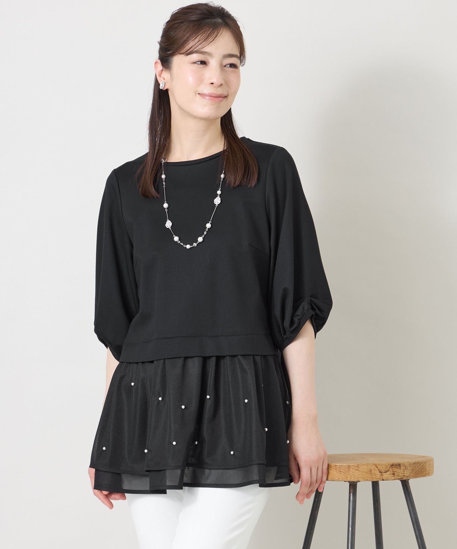 シアーアクセント パールビジューチュニック(トップス)｜TO BE CHIC