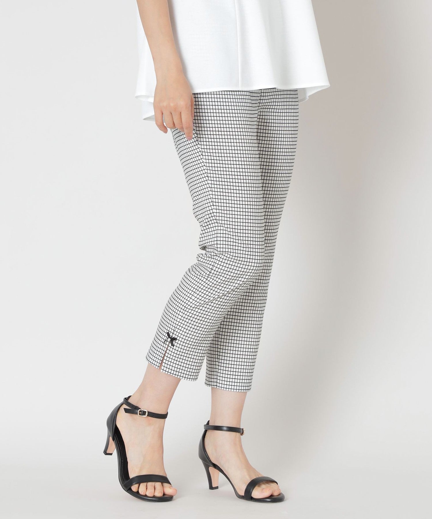 【美品】✨TO BE CHIC 大きいサイズ46♥︎ ウインドウペンスリムパンツ ウインドウペン スリムパンツ(パンツ)｜TO BE CHIC(トゥー ビー シック