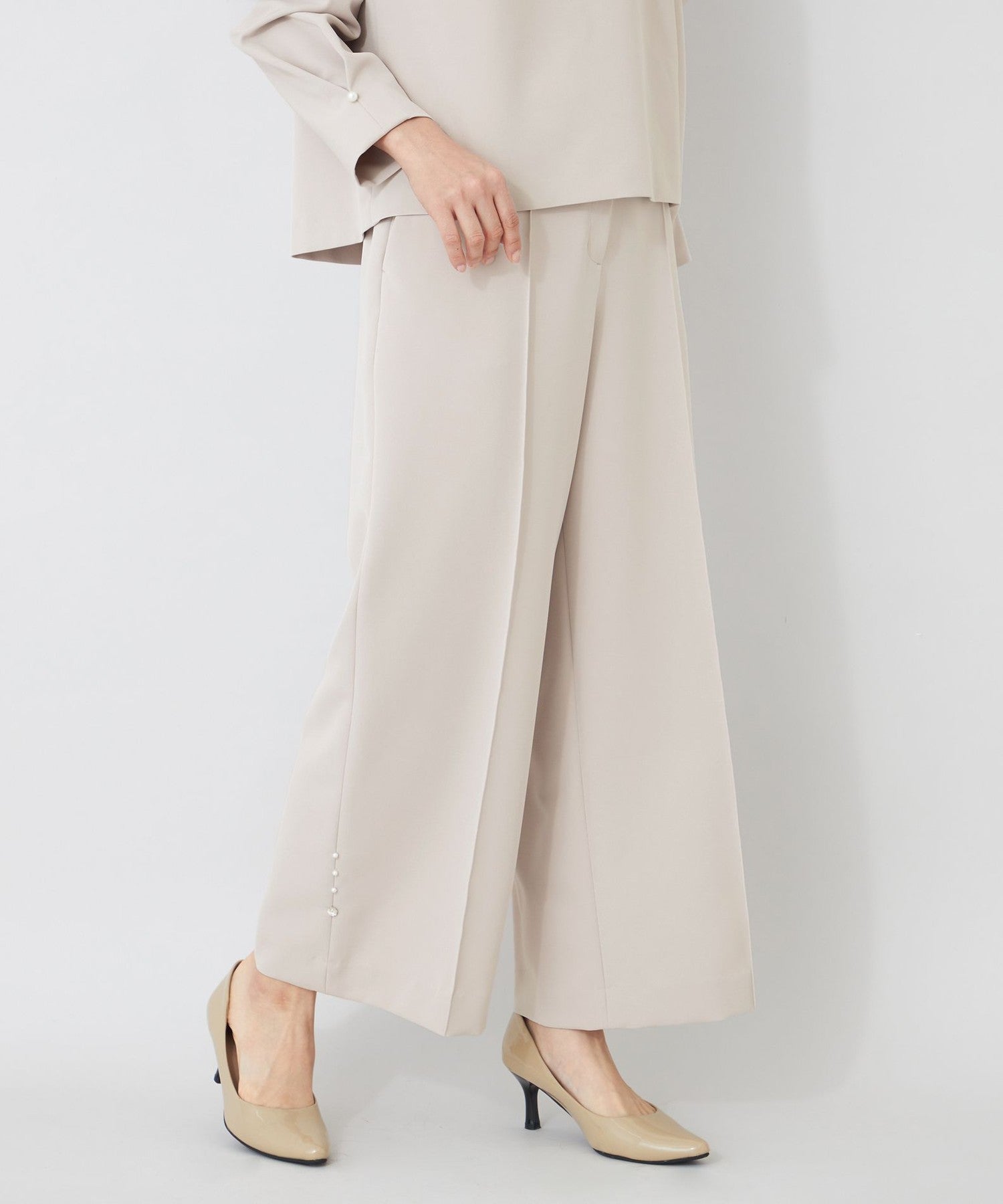 デュアルストレッチ ワイドパンツ(パンツ)｜TO BE CHIC(トゥー ビー