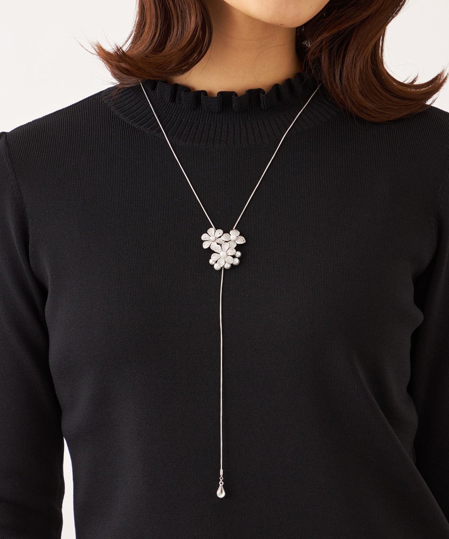 パヴェフラワースライド ネックレス(小物・雑貨)｜TO BE CHIC(トゥー