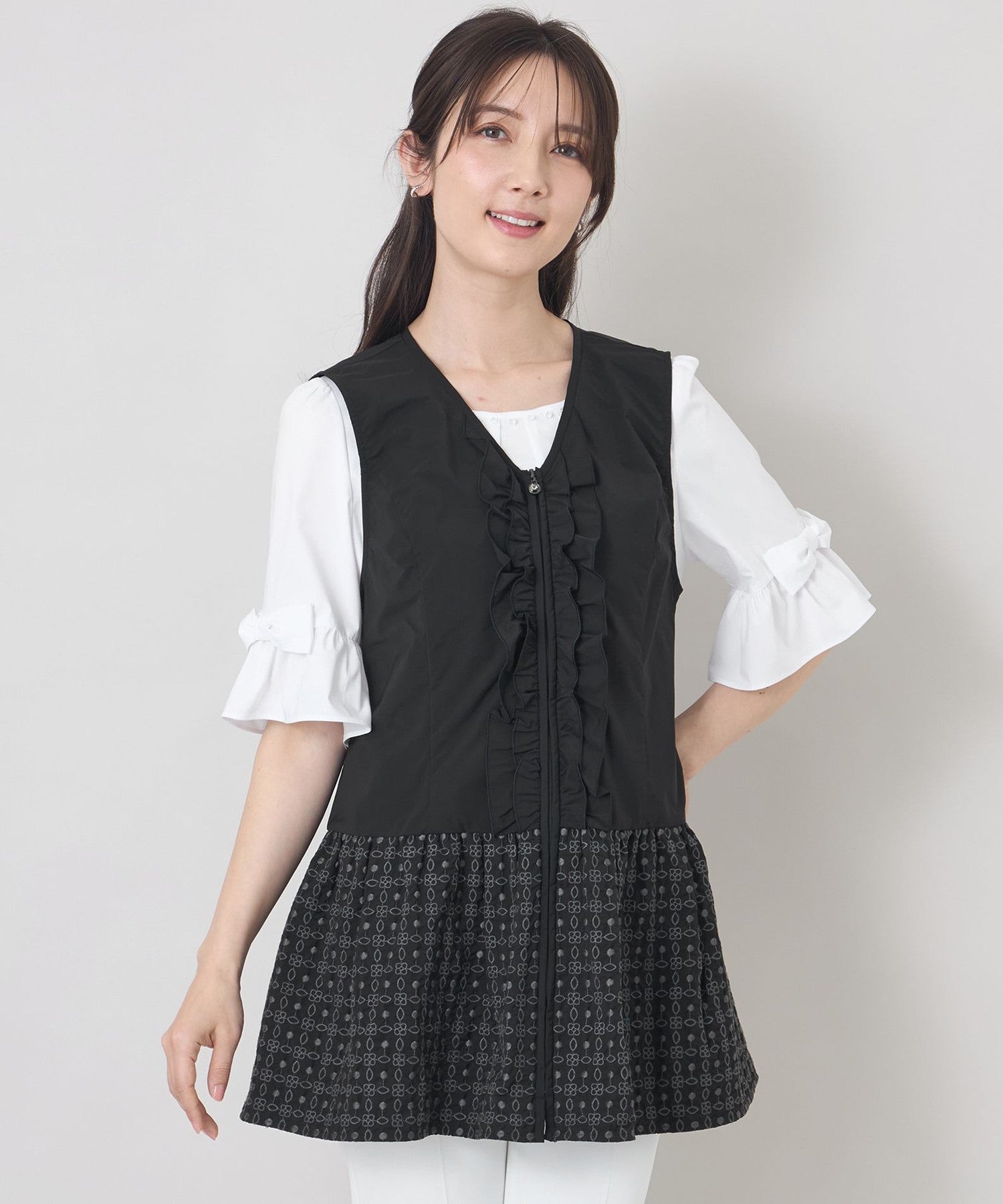 L】エンブロイダリーエレガンス ジレ(ベスト)｜TO BE CHIC(トゥー ビー