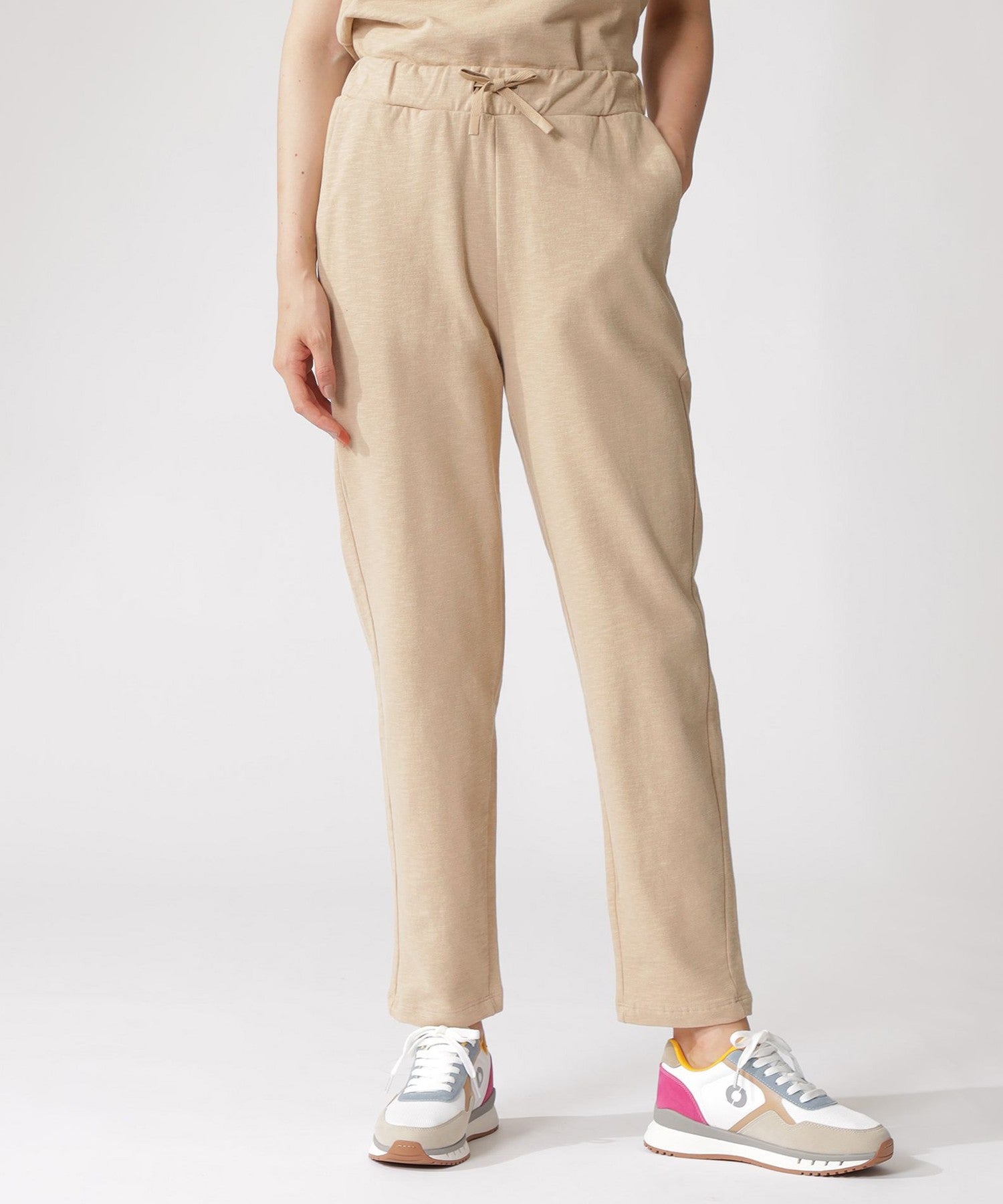 NUREMBERG リラックススウェットパンツ / NUREMBERG TROUSERS WOMAN