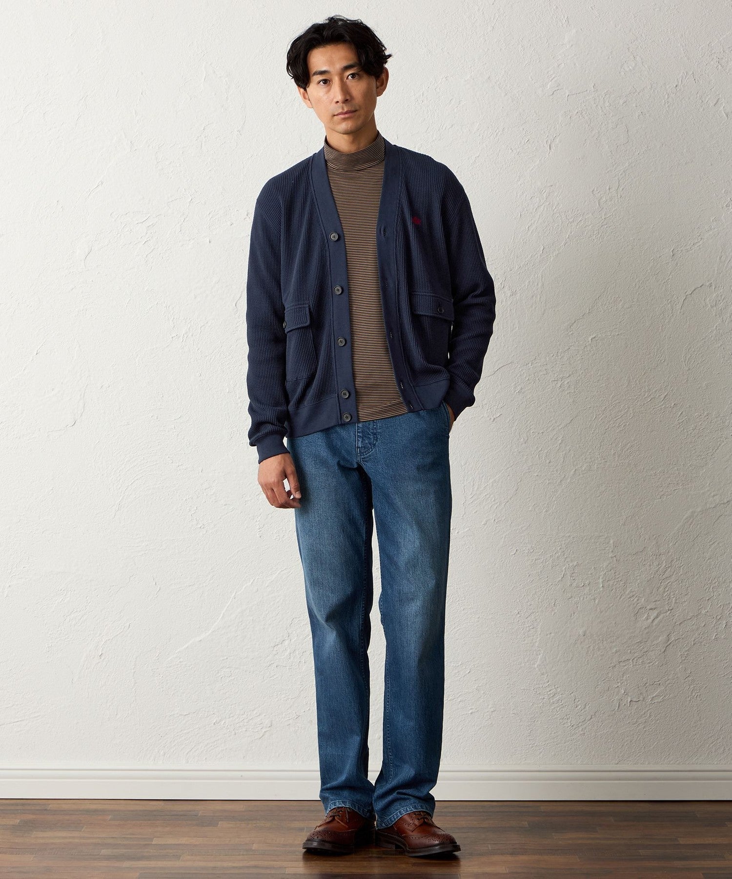 1133-S3P0960779__H,79,