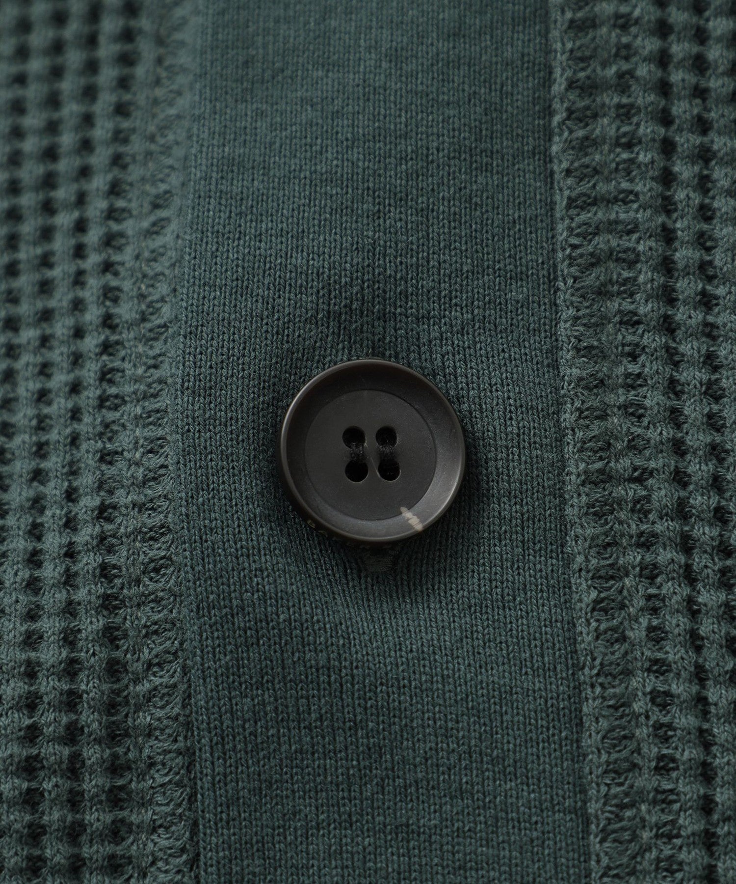 1133-S3P0960779__O,79,