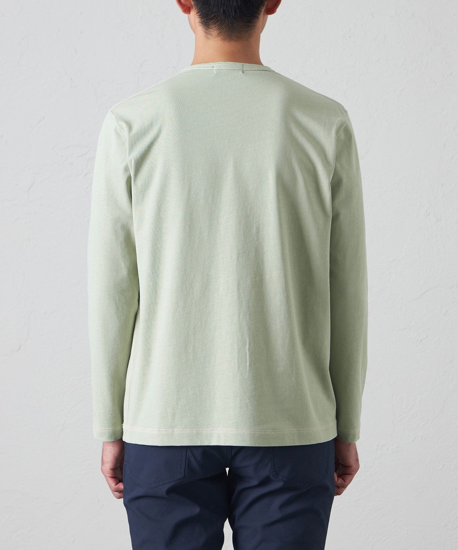 1133-S3P4050674__N,74,