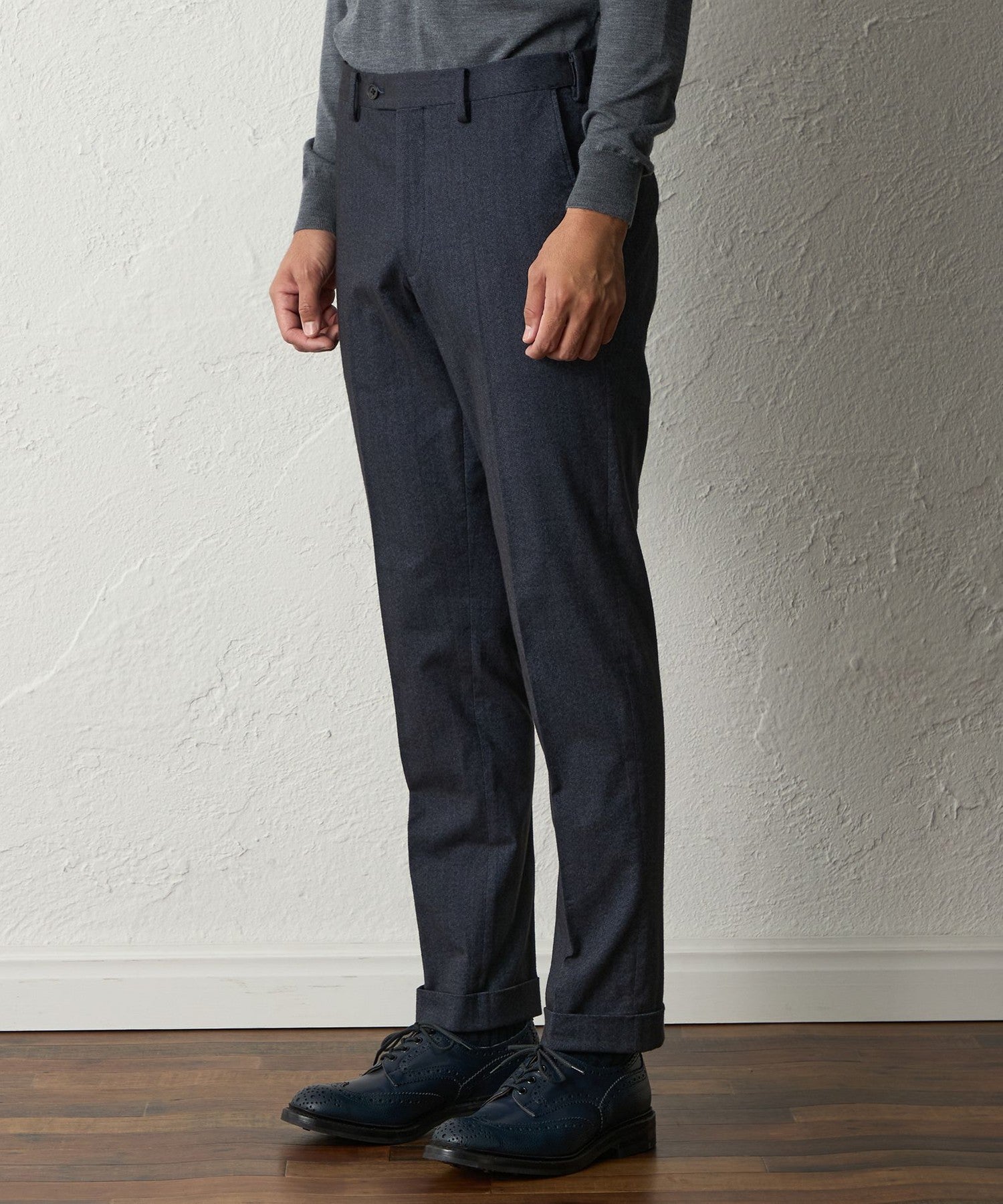 1133-S3R2463228__J,28,