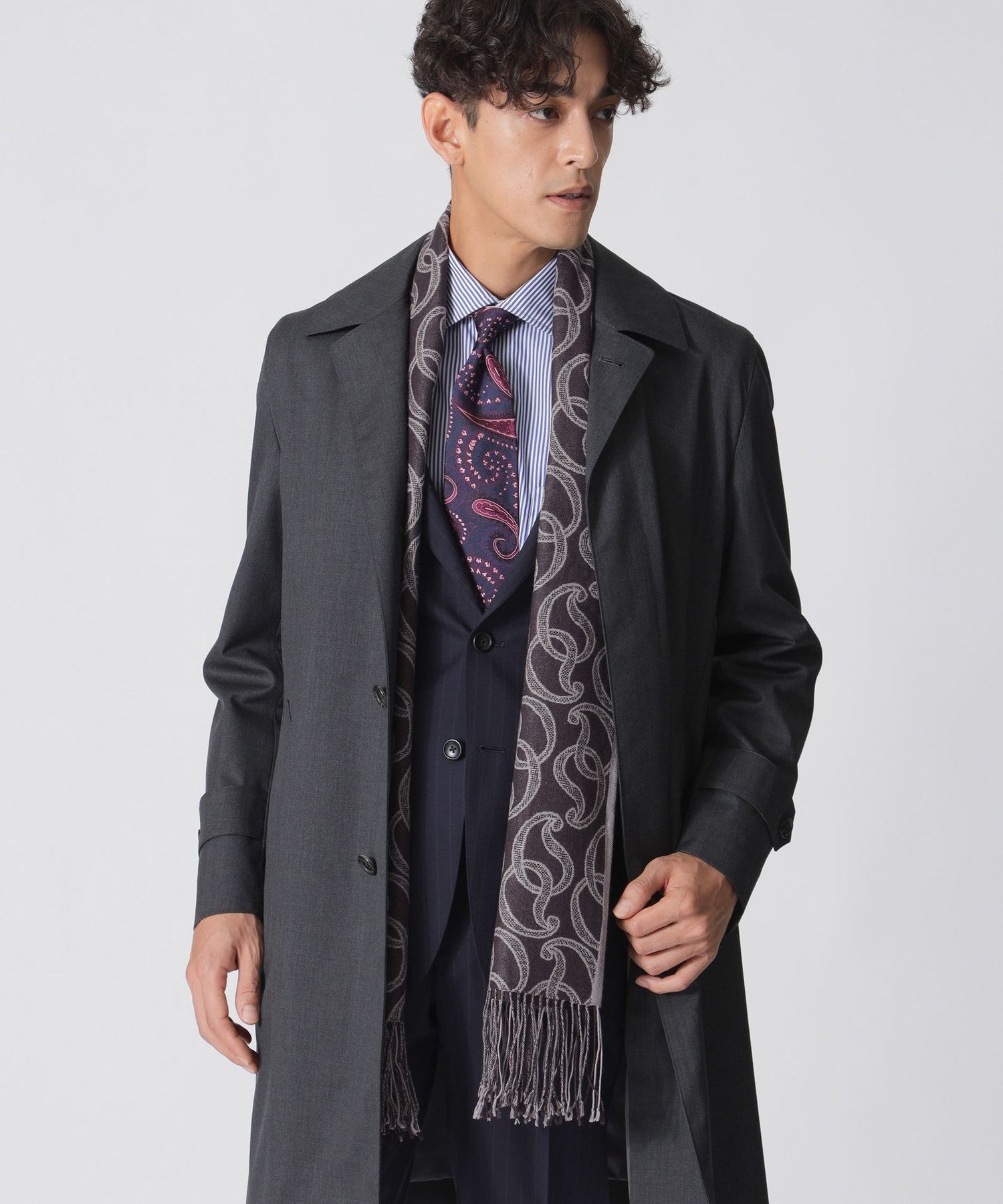 1142-J173563038__,38,