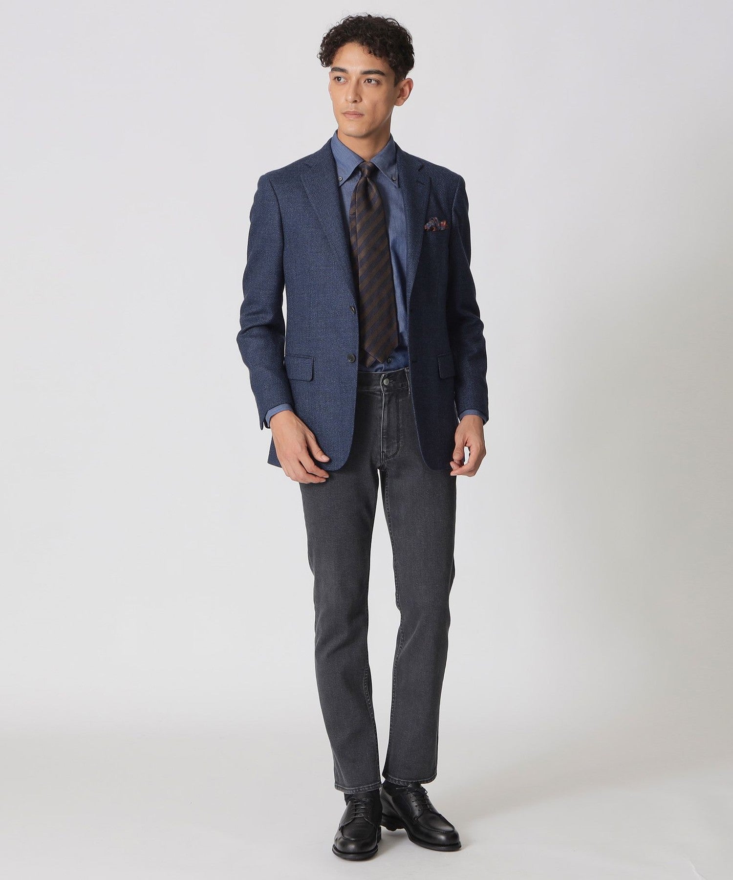 1142-J181465226__I,26,