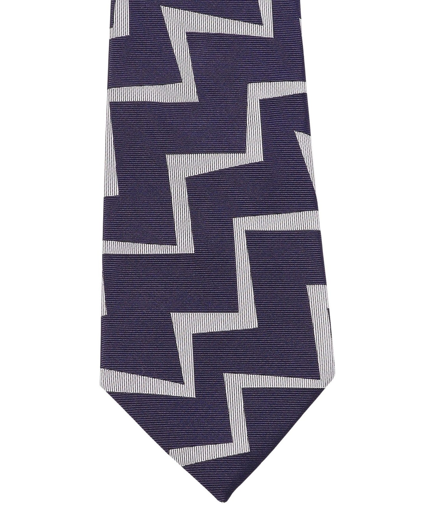 1142-J181565516__J,16,