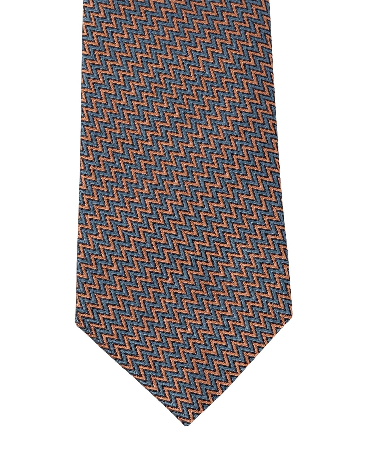 1142-J181567438__L,38,