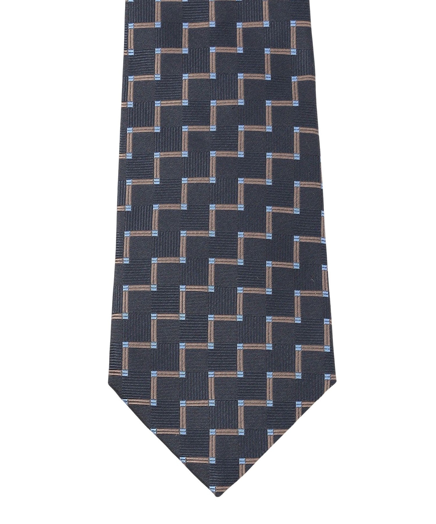 1142-J181567818__J,18,