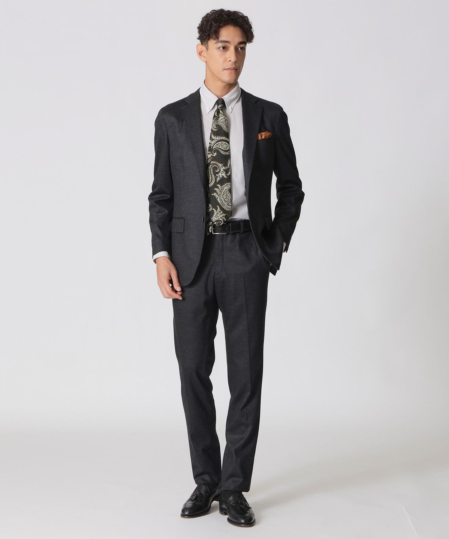 1142-J181665712__I,12,