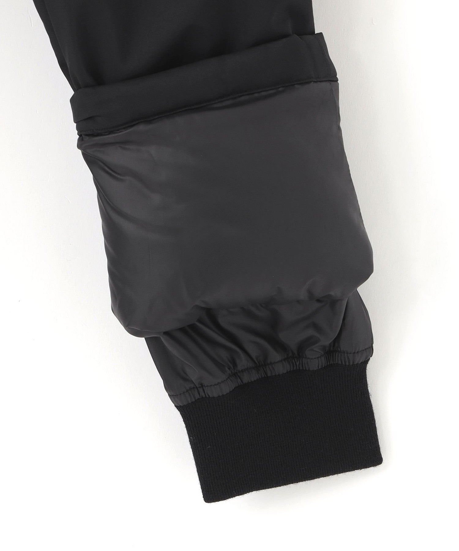 1142-J1A9064109__M,09,