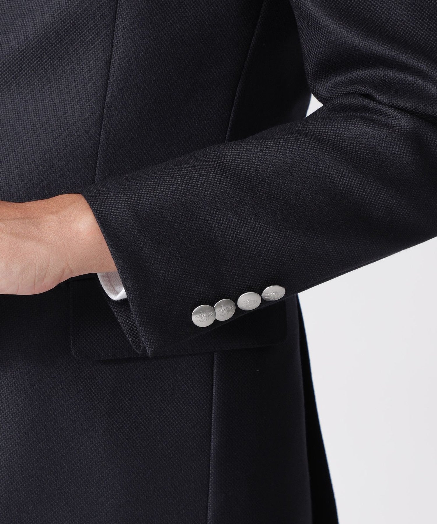 1142-J1D1001929__F,29,