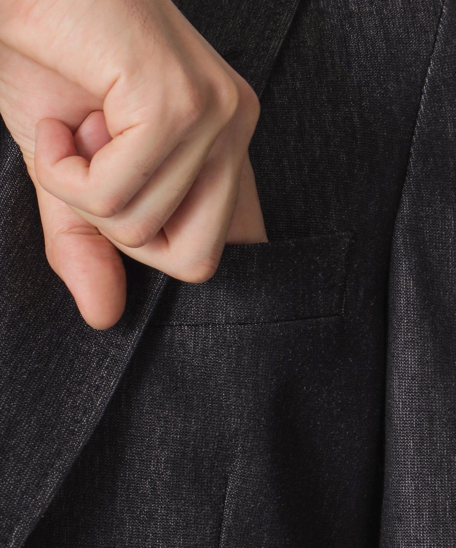 1142-J1D7462308__L,08,