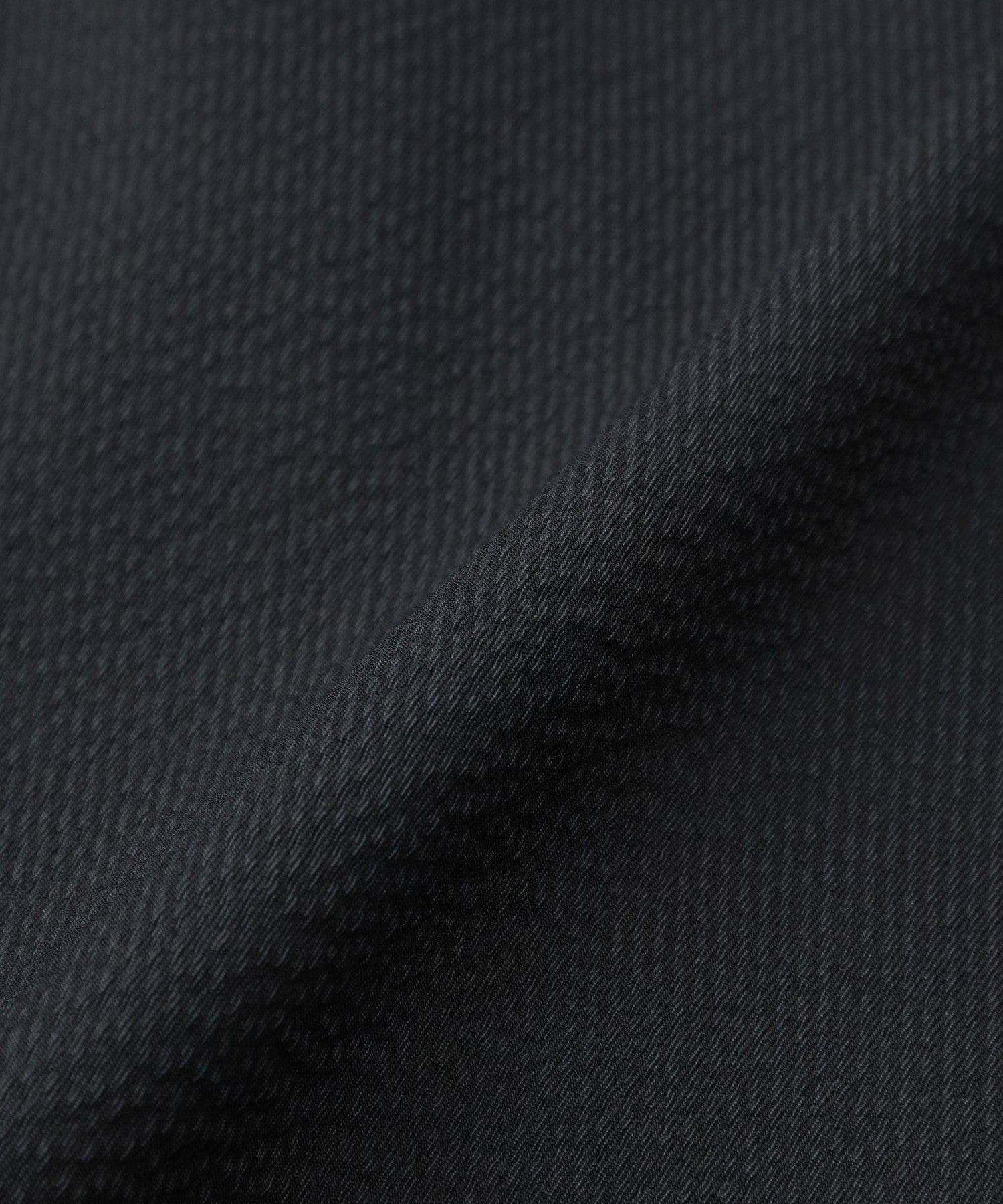 1142-J1D7579522__Q,22,