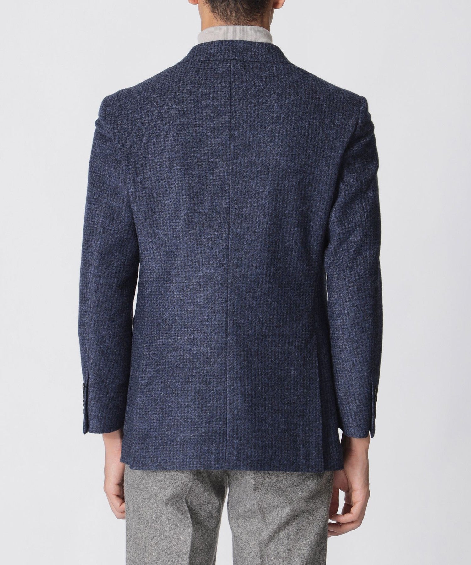 1142-J1D9761428__L,28,