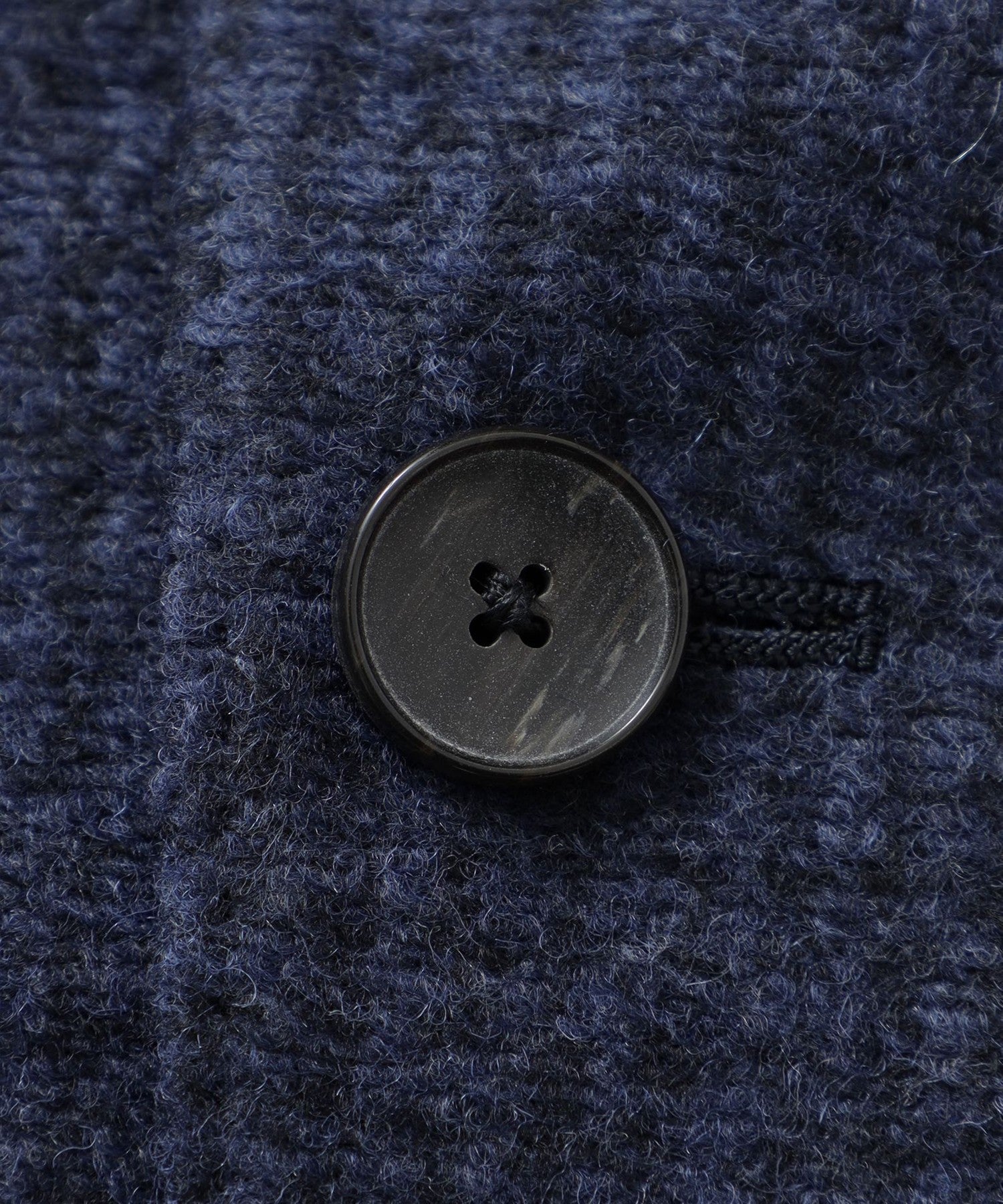 1142-J1D9761428__P,28,