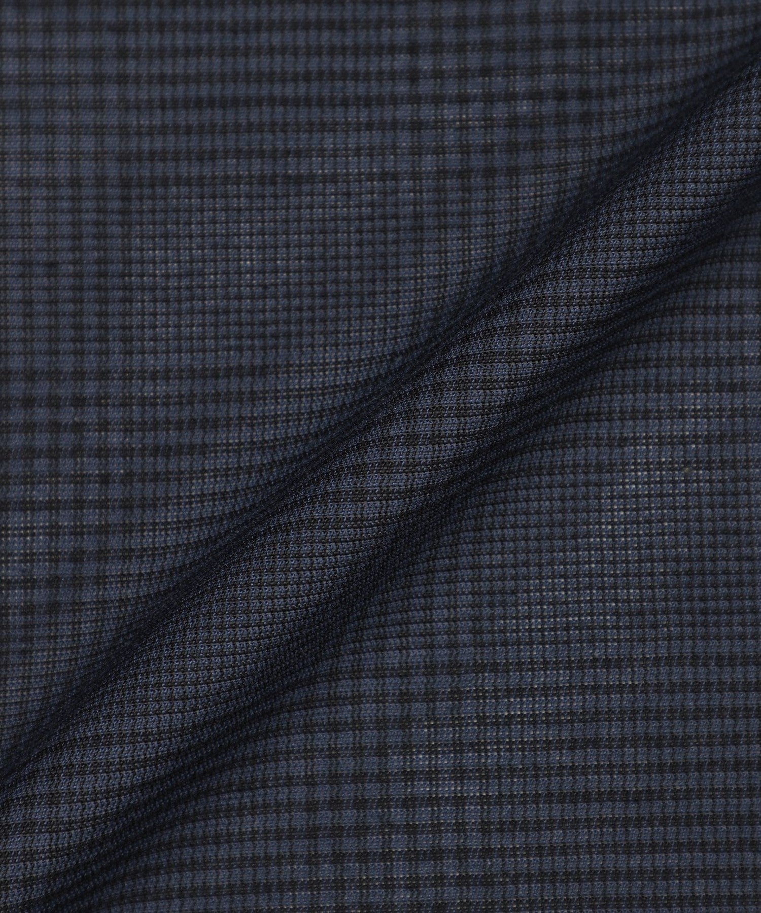 1142-J1F4377529__Q,29,