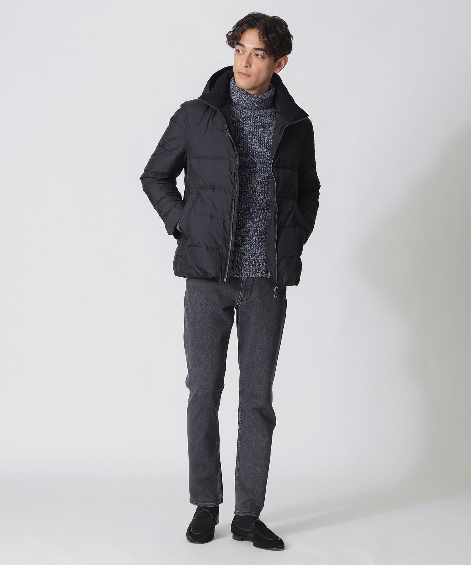 1142-J1F6860508__J,08,