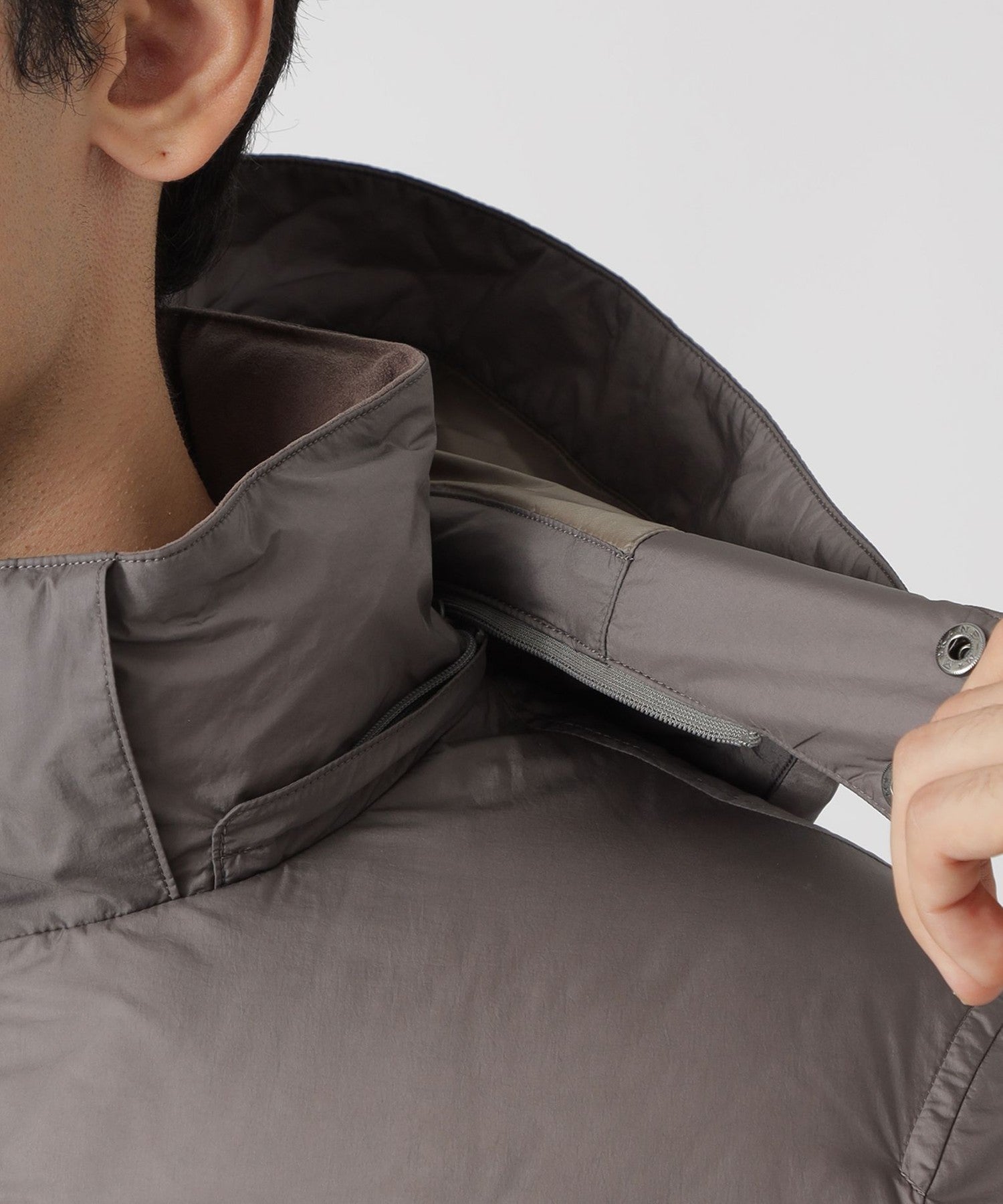 1142-J1F6860508__N,08,