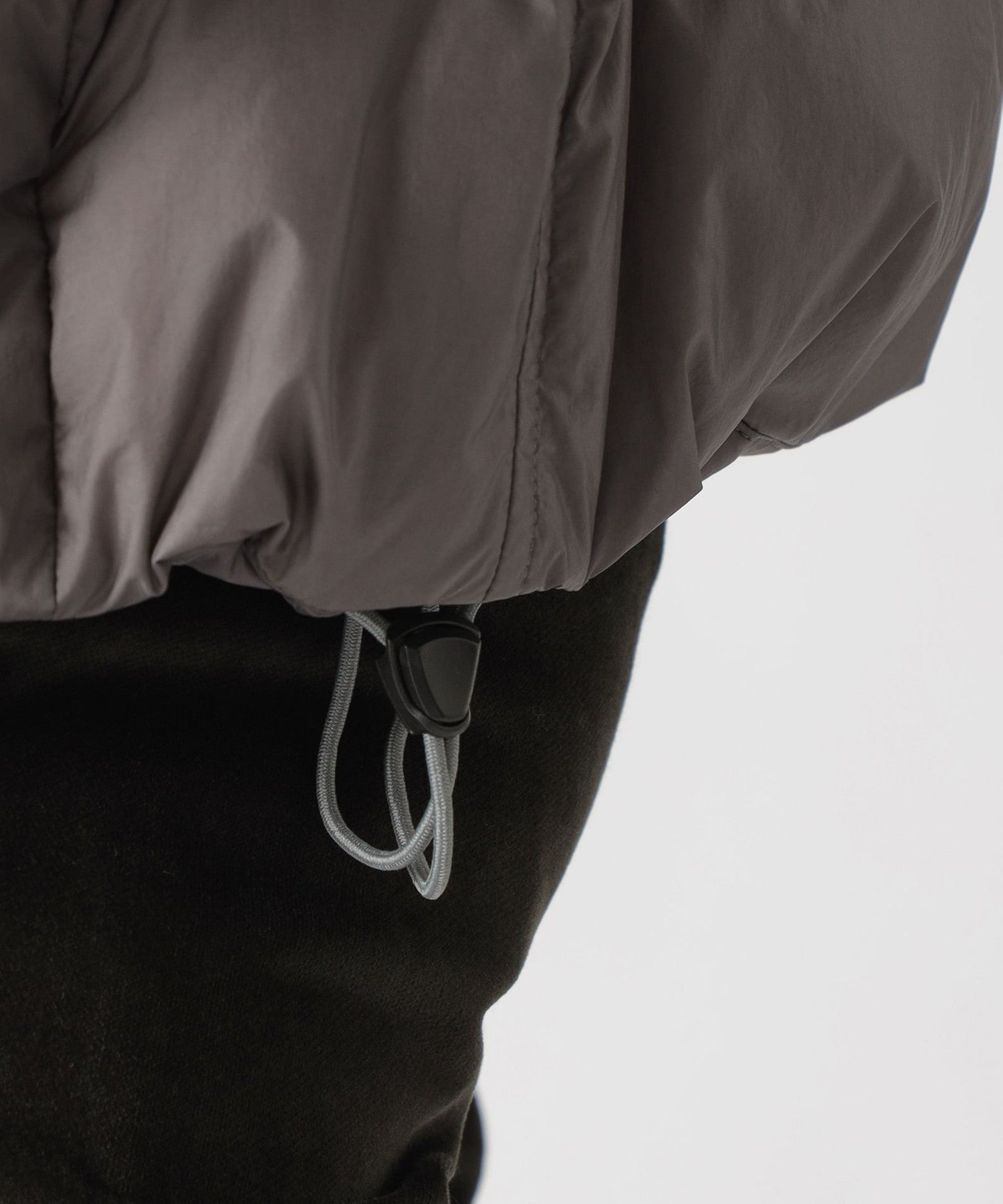 1142-J1F6860508__Q,08,