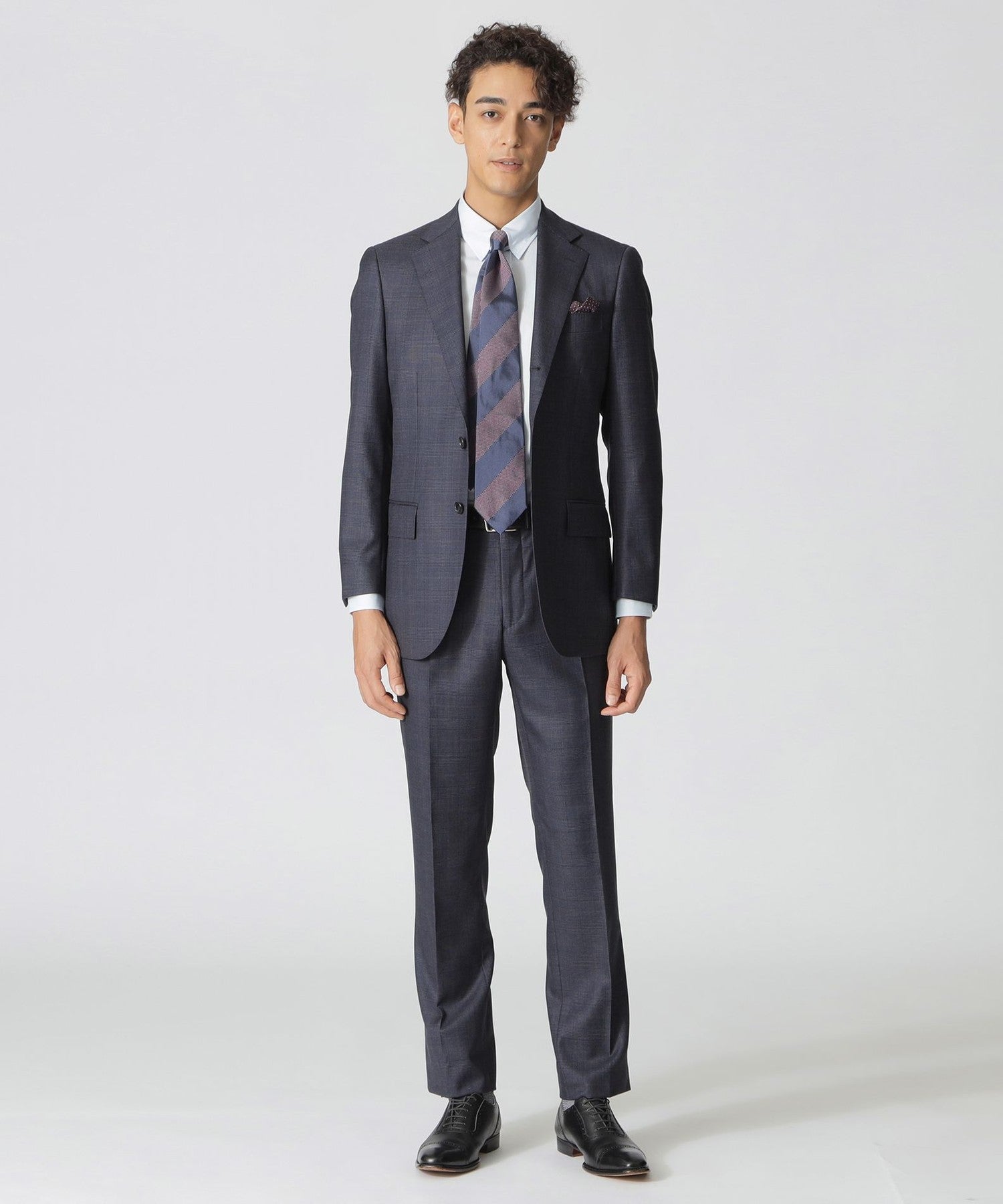 1142-J1H2346228__G,28,