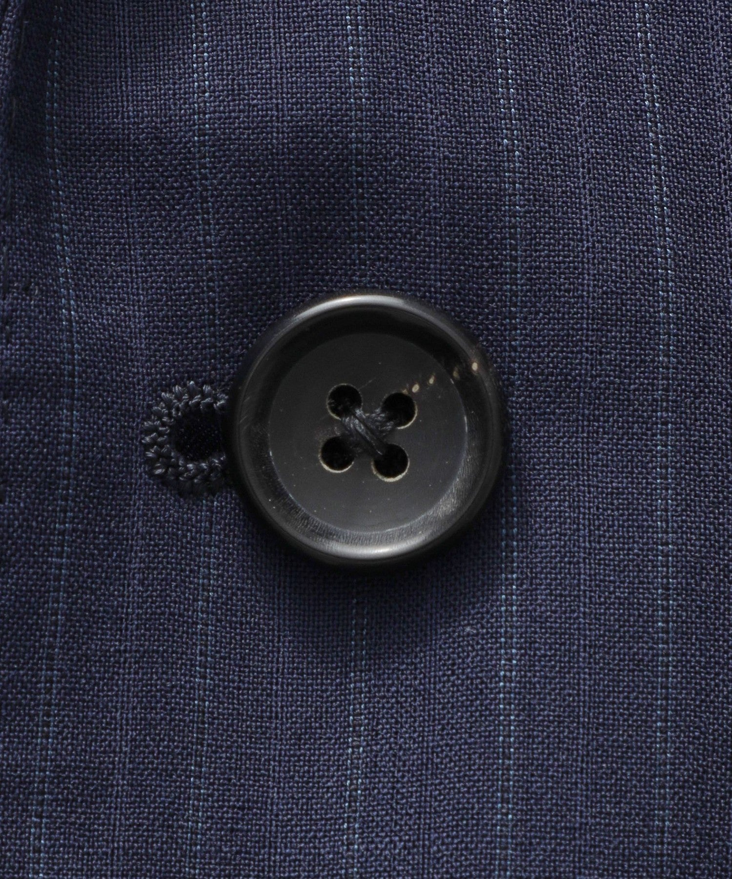 1142-J1H9950728__P,28,