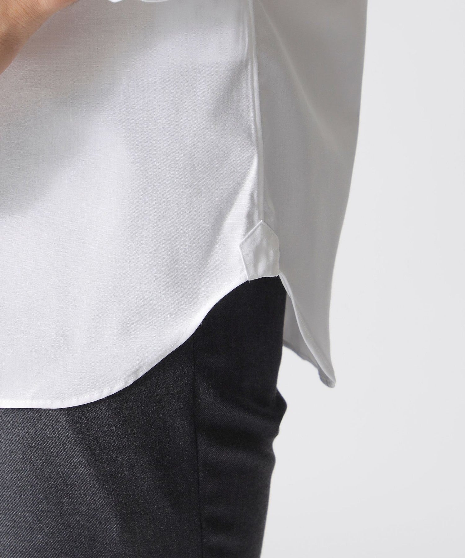 1142-J1L0568701__F,01,