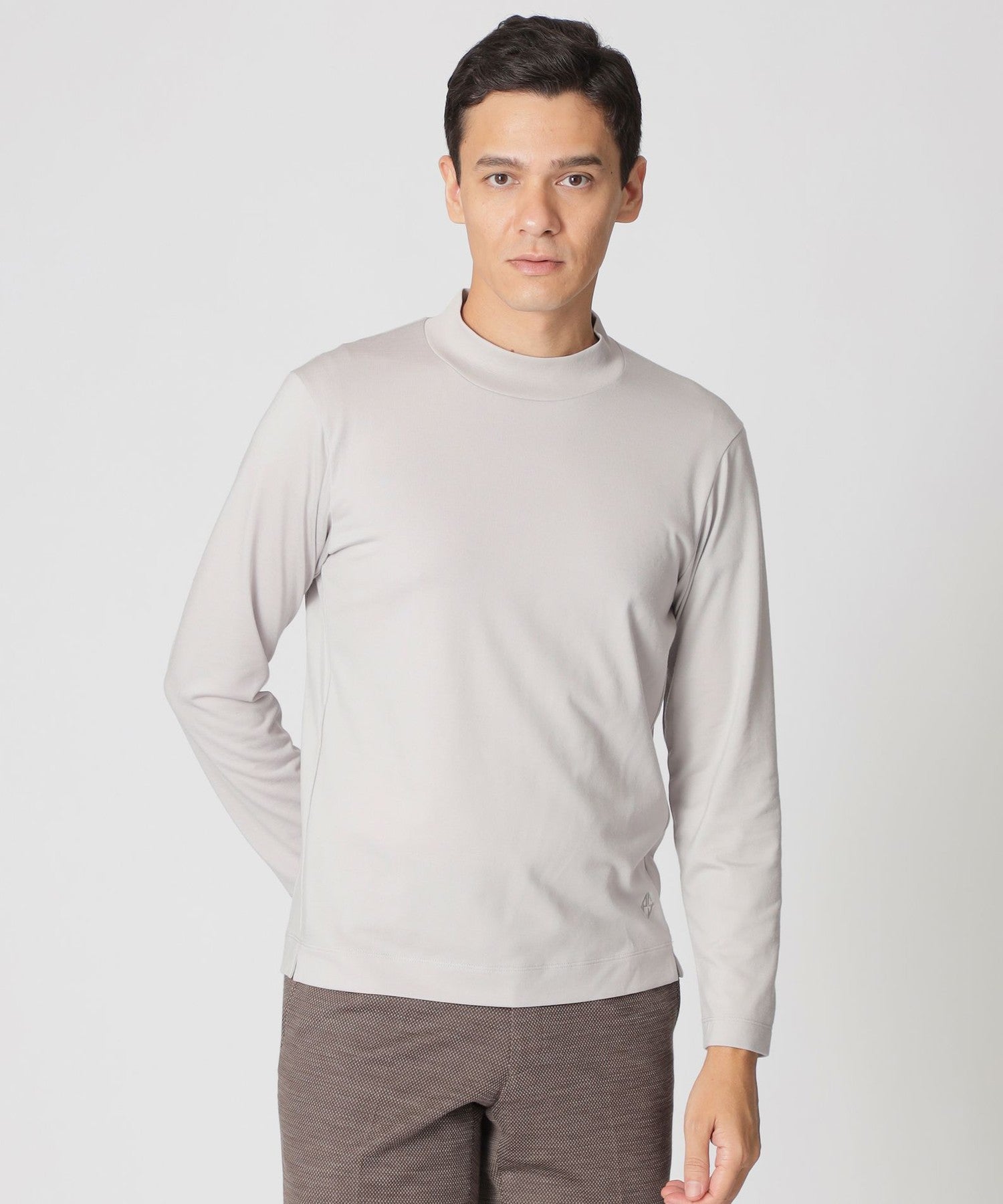 1142-J1P8465203__,03,モデル身長186cm 着用サイズ：48